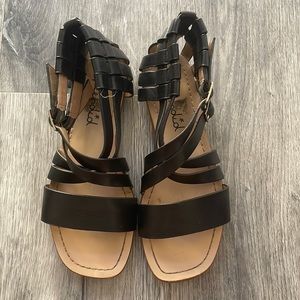 Splendid Black Leather Sandals Size 6